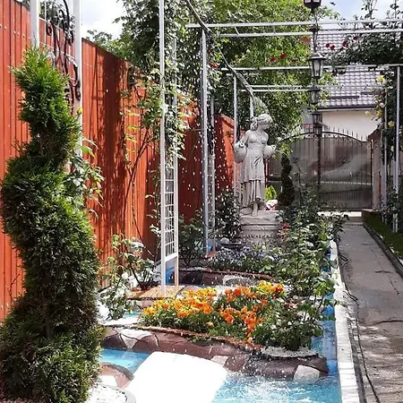 Florentina Villa